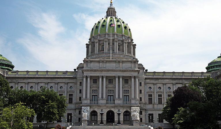 pennyslvania online gambling bill