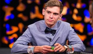 Fedor Holz Tips on How to Become a Better Poker Player