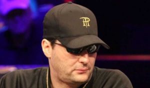 Hellmuth wins $5,000 No-Limit Hold’em